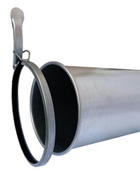 Rörsystem som monteras med spännband